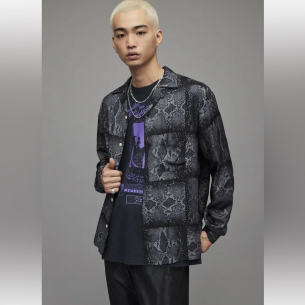 Once use  All Saints Viper Snakeskin Shirt in Jet Black Sz M.